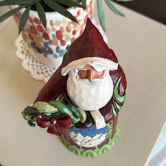 Jim Shore Welcome Home Spirit of Christmas Figurine Handcrafted 8.75” by 3.5” - Picture 11 of 16